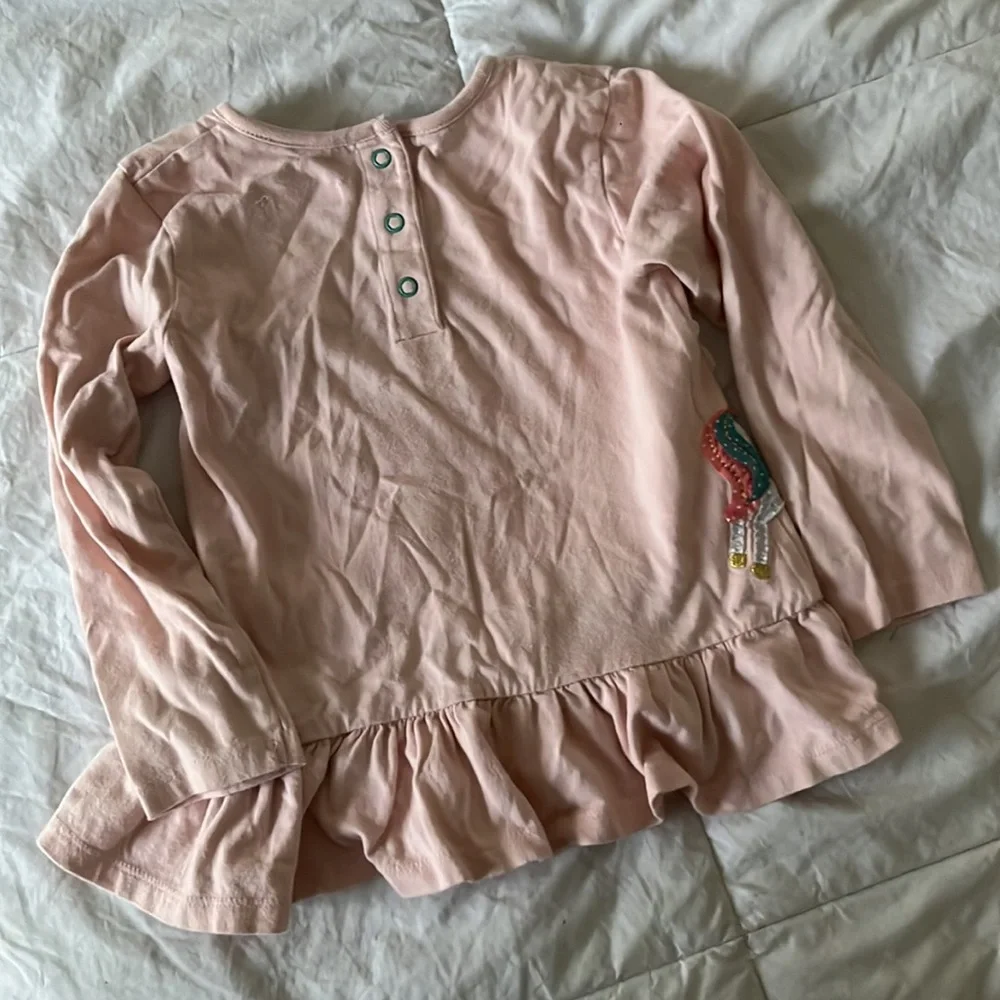 Baby Boden Long-Sleeve Appliqué Peplum T-shirt - Picture 4 of 8
